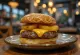 Hawaii hamburger grillezett ananásszal