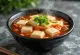 Dubu Jjigae, koreai tofu leves kimchivel és zöldségekkel