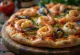 Extra garnélás Frutti di Mare pizza tálalva