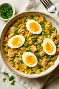 Finom Kedgeree tonhallal és tojással